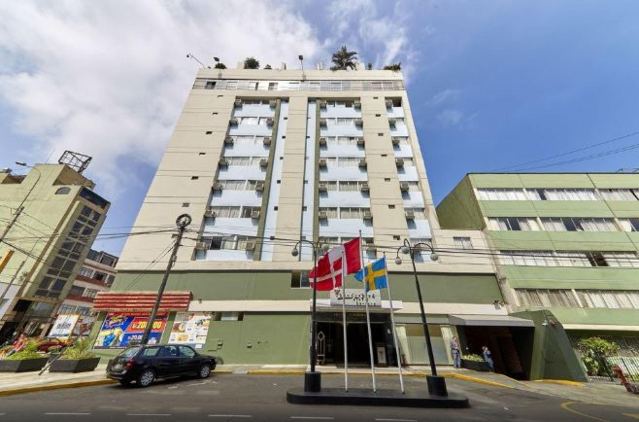 Hotel Carrera Lima Exterior photo